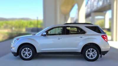 2016 Chevrolet Equinox, $8995. Photo 2
