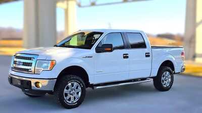 2013 Ford F150 Crew Cab, $8995. Photo 1