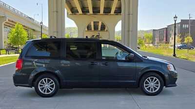 2014 Dodge Caravan, Grand, $5495. Photo 6