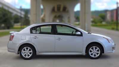 2011 Nissan Sentra, $7495. Photo 6
