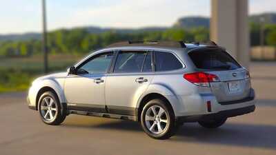 2013 Subaru Outback, $6995. Photo 3
