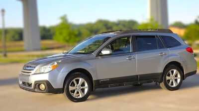 2013 Subaru Outback, $6995. Photo 1