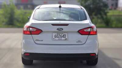 2014 Ford Focus, $7995. Photo 4