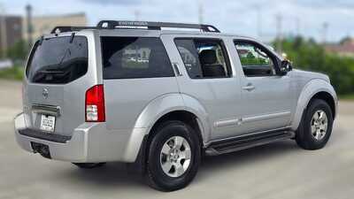 2006 Nissan Pathfinder, $3995. Photo 5