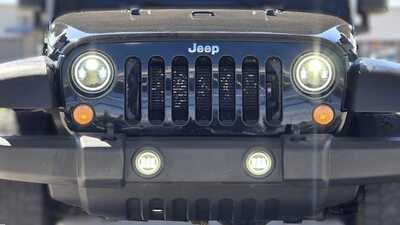2015 Jeep Wrangler Unlimited, $17995. Photo 10