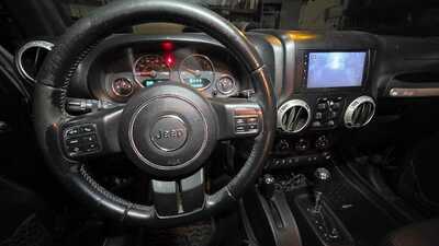 2015 Jeep Wrangler Unlimited, $17995. Photo 12