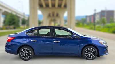 2018 Nissan Sentra, $9595. Photo 6