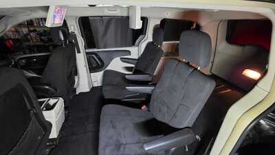 2013 Chrysler Town and, $7995. Photo 12