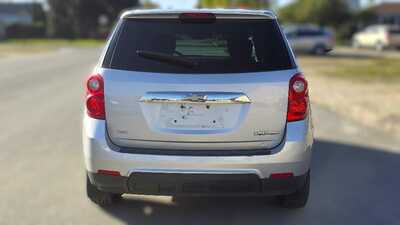 2012 Chevrolet Equinox, $0. Photo 2