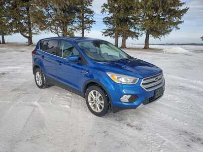 2019 Ford Escape, $9000. Photo 2