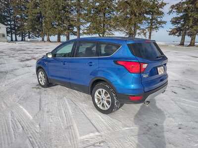2019 Ford Escape, $9000. Photo 4